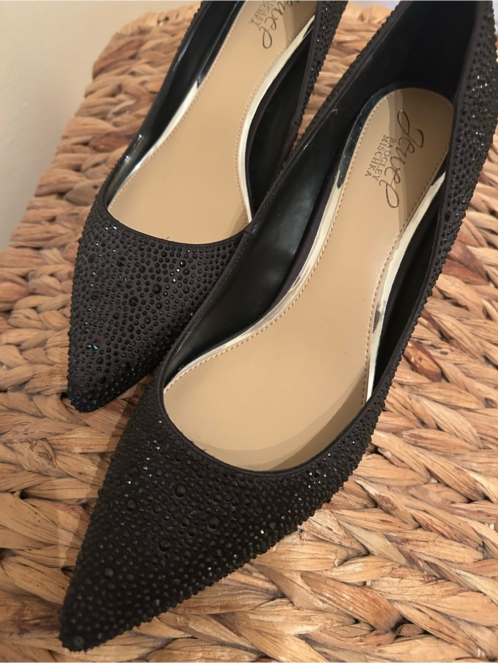 New Badgley Mischka Black Crystal-Embellished Pumps
